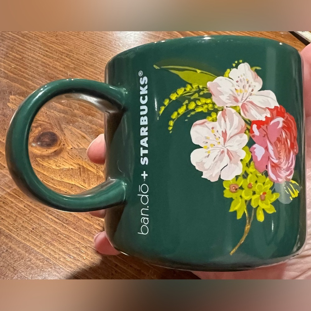 Starbucks Mug Floral Green Ceramic Holiday 2018 12 oz Bando Red & Pink Rose - Picture 7 of 11